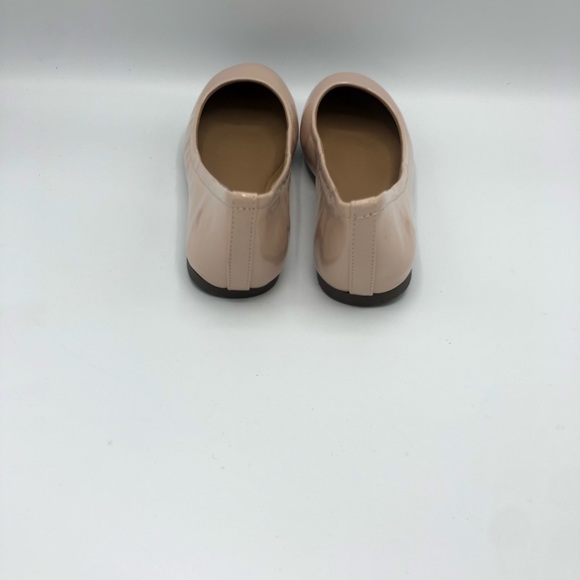 Rohb by Joyce Azria Corsica Round Toe Flat - Picture 5 of 6